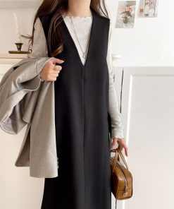 classicalelf ワンピース １枚でサマになる！上品リラクシーstyle。ポケット付 Vネック ワンピース(ロング丈)