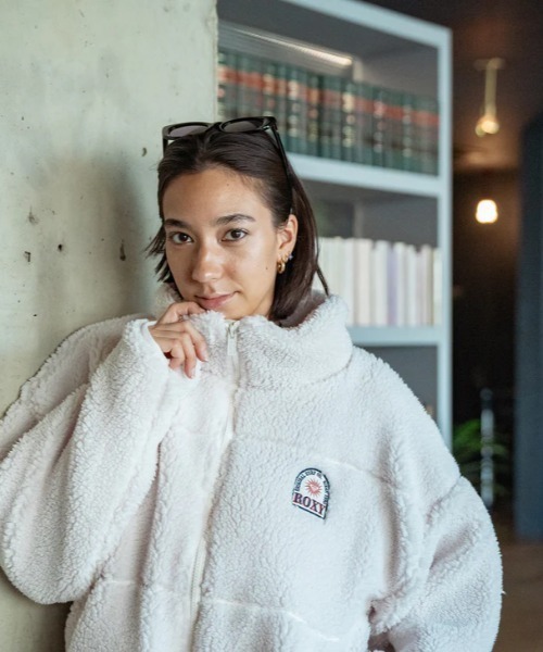 ROXY ブルゾン アウター BETTER THAN THE SUN/ロキシードローコード付きモコモコボアブルゾン レディース - 画像 (2)