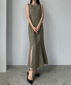 Louere ワンピース リネンライクノースリマーメイドスリットワンピース「高身長サイズMT/低身長サイズS有り」