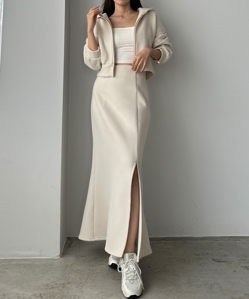 Louere セットアップ 裏起毛スウェットショートパーカー+スリットマーメイドスカートSET「高身長サイズMT/低身長サイズS有り」 レディース - 画像 (8)