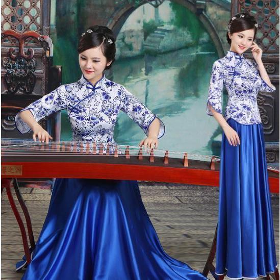 チャイナ服2点セット 花柄中華服 漢服唐装 七分袖チャイナブラウス+ロングスカート 中国風古典ダンス衣装 ニ胡箏演奏服 華流コスプレ衣装 中華風合唱舞台衣装